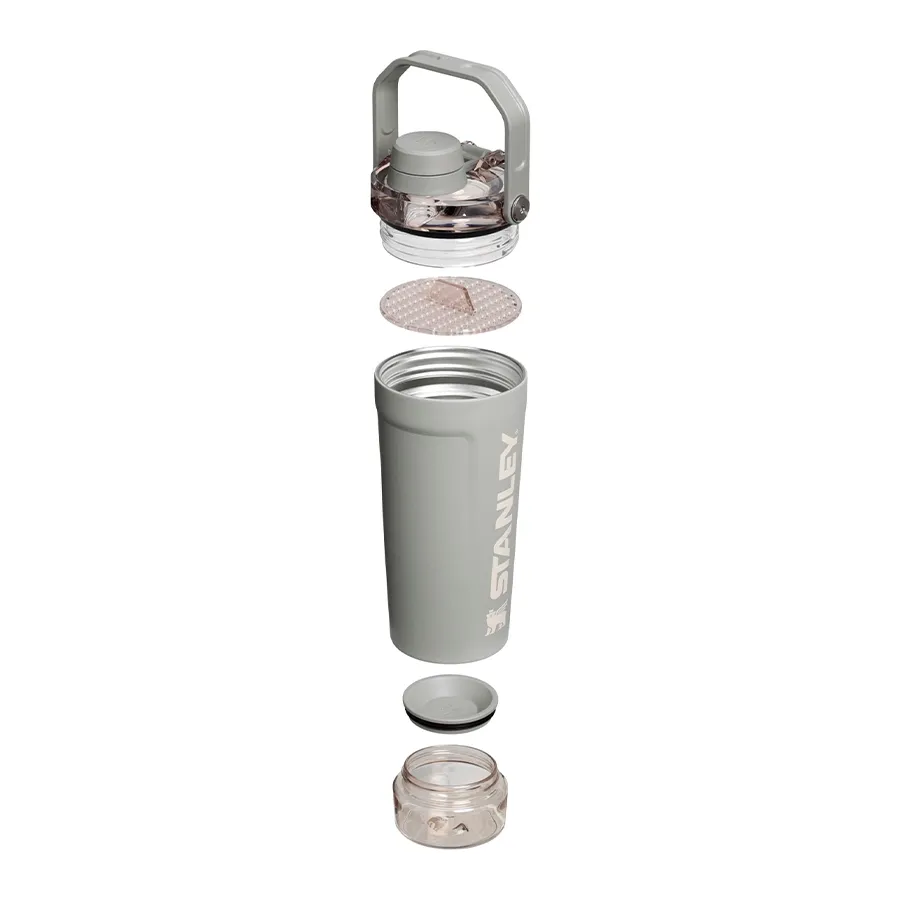 Imagen 2 de 4 de Vaso Shaker Stanley Activate 591Ml-GRIS