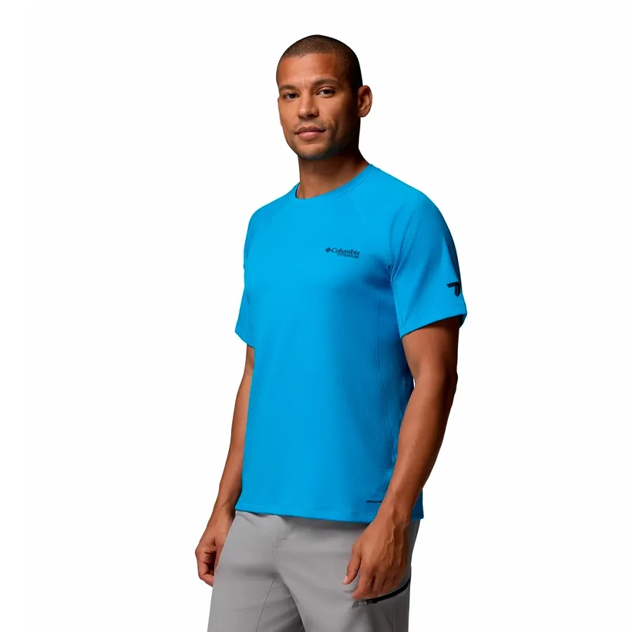 Imagen 1 de 6 de Remera Columbia Dri Venture-AZUL