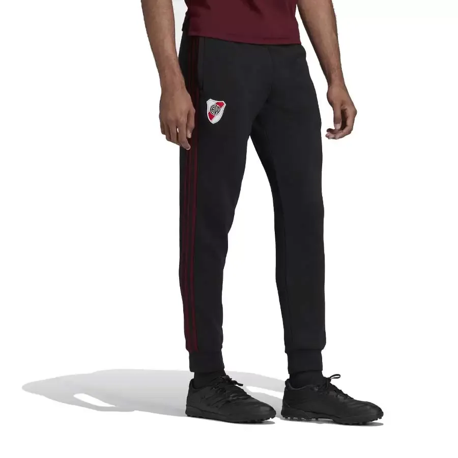 Imagen 0 de 4 de Pantalón adidas 3 Stripes River Plate-NEGRO
