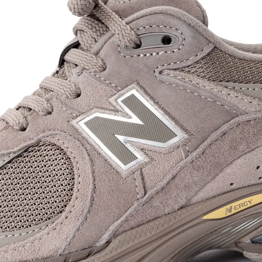 Imagen 6 de 7 de Zapatillas New Balance Arid Stone 2002-BEIGE