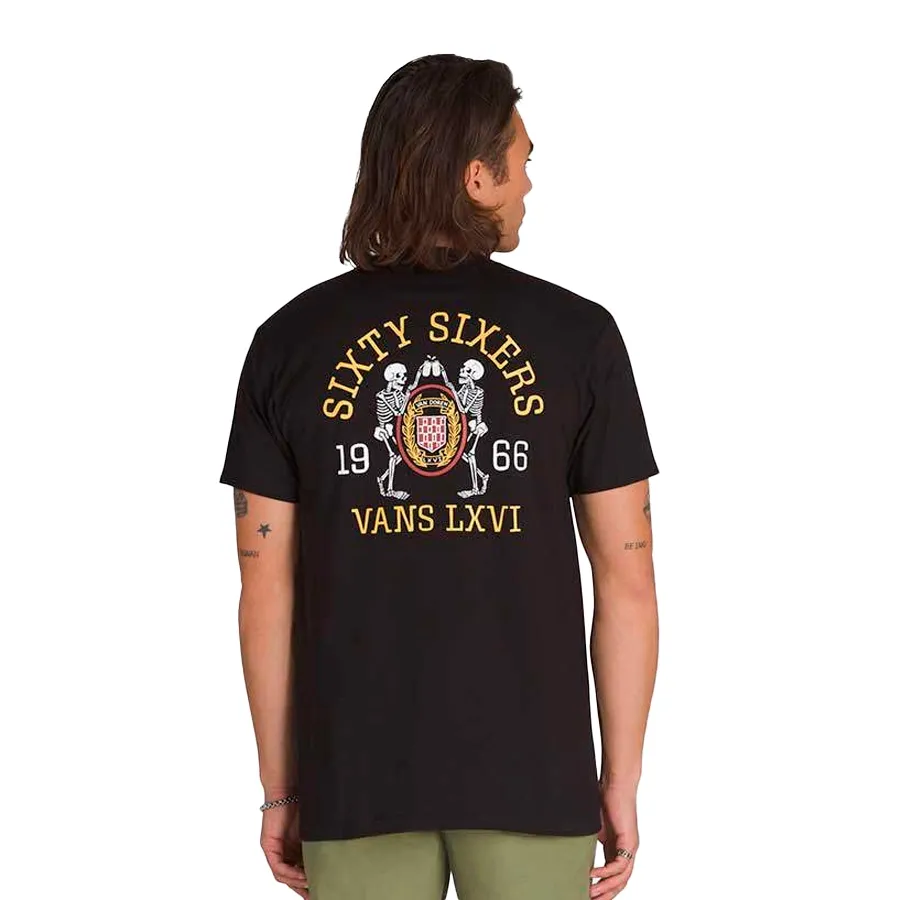 Imagen 1 de 3 de Remera Vans Frat LXVI SS-NEGRO/AMARILLO
