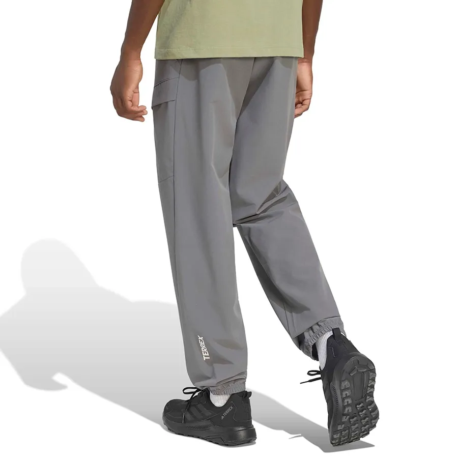 Imagen 1 de 4 de Pantalón adidas Clima365 Liteflex-GRAFITO