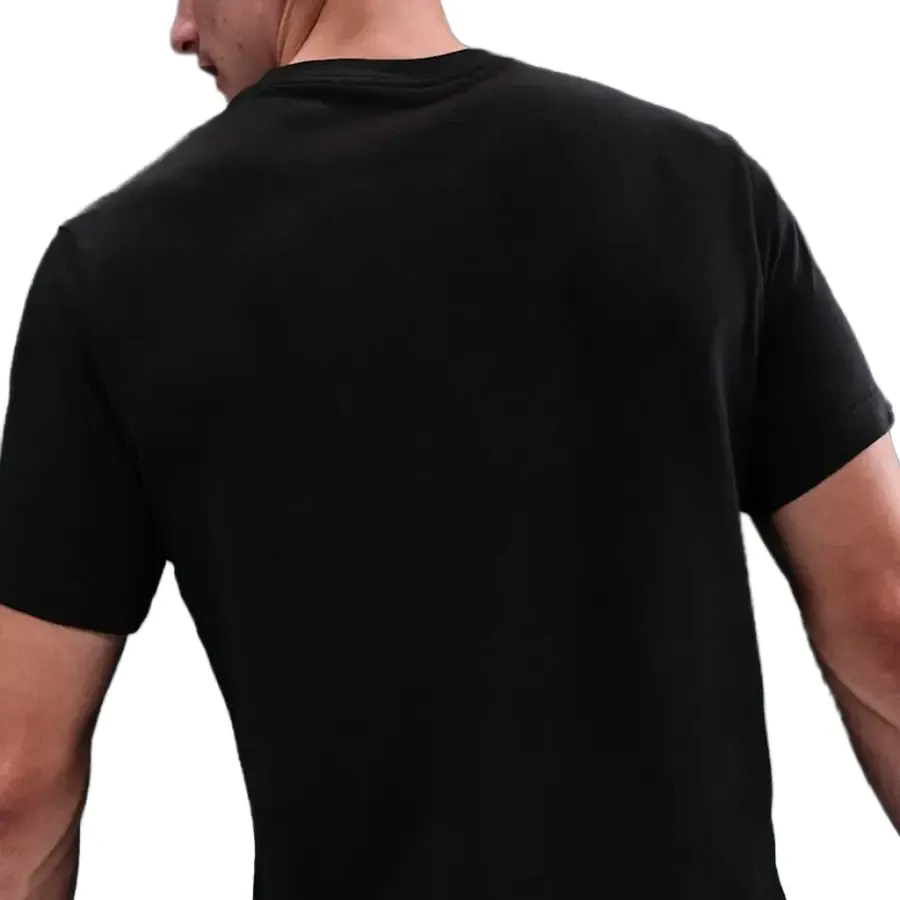 Imagen 3 de 4 de Remera Nike Sportswear-NEGRO