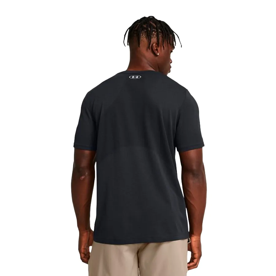 Imagen 1 de 4 de Remera Under Armour Vanish Seamless-NEGRO