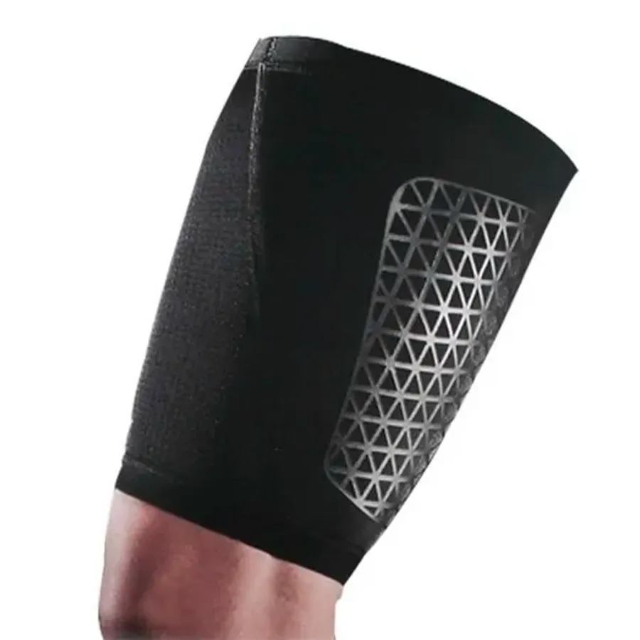 Imagen 1 de 3 de Rodillera Nike Pro Hyperstrong Thight Sleeve-NEGRO