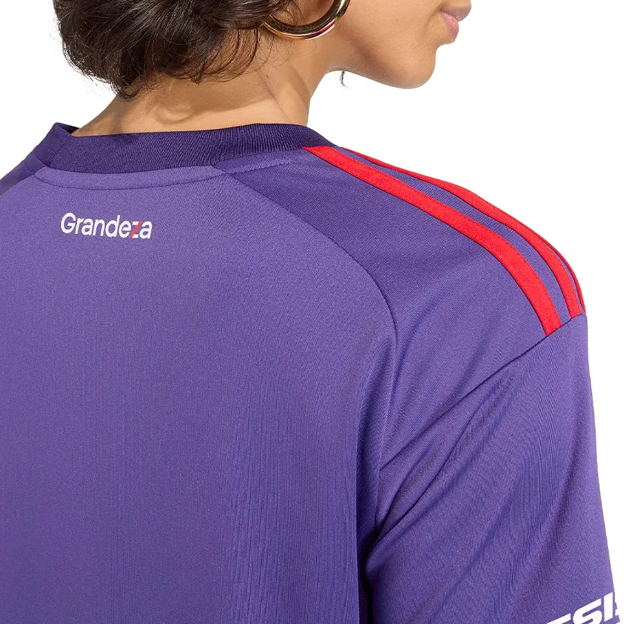 Imagen 5 de 6 de Camiseta adidas Alternativa River Plate 26-VIOLETA/ROJO