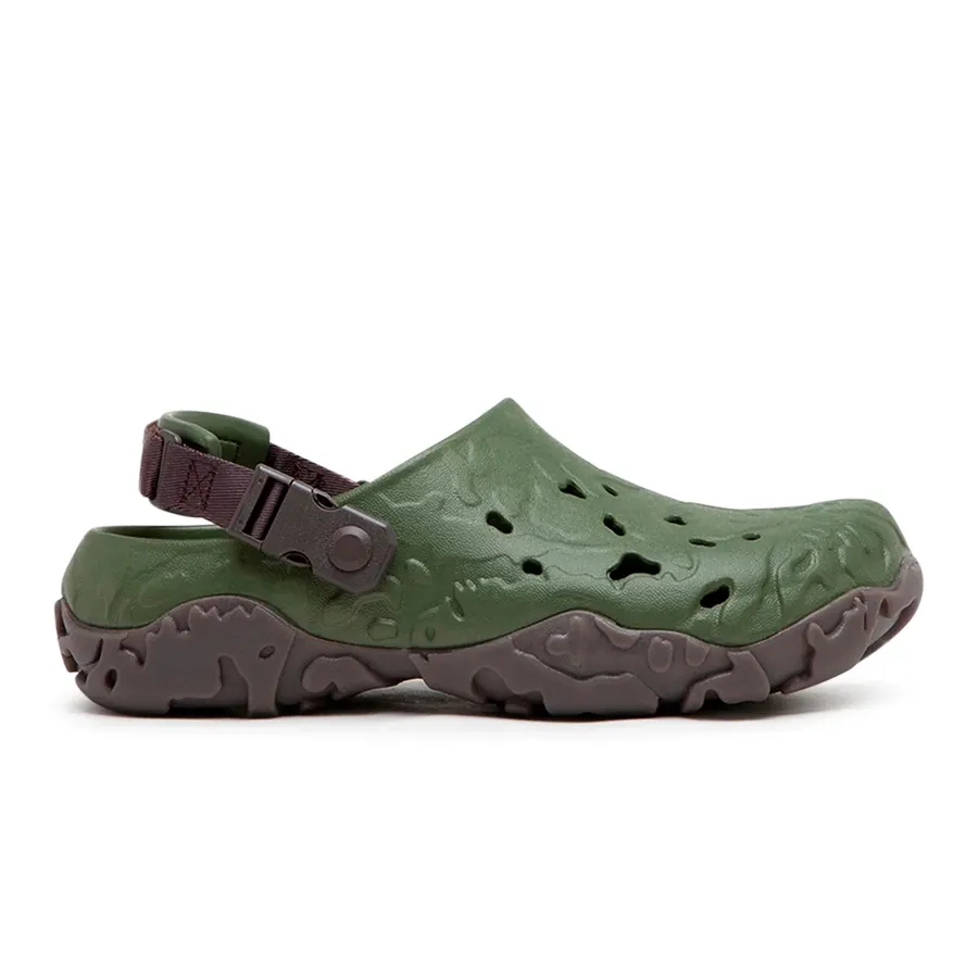 Imagen 0 de 5 de Ojotas Crocs All Terrain Atlas Clog-VERDE MILITAR