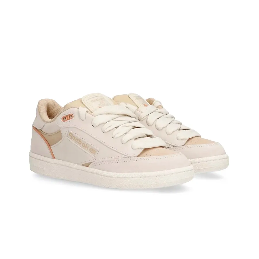Imagen 1 de 5 de Zapatillas Reebok Club C Bulc-BEIGE