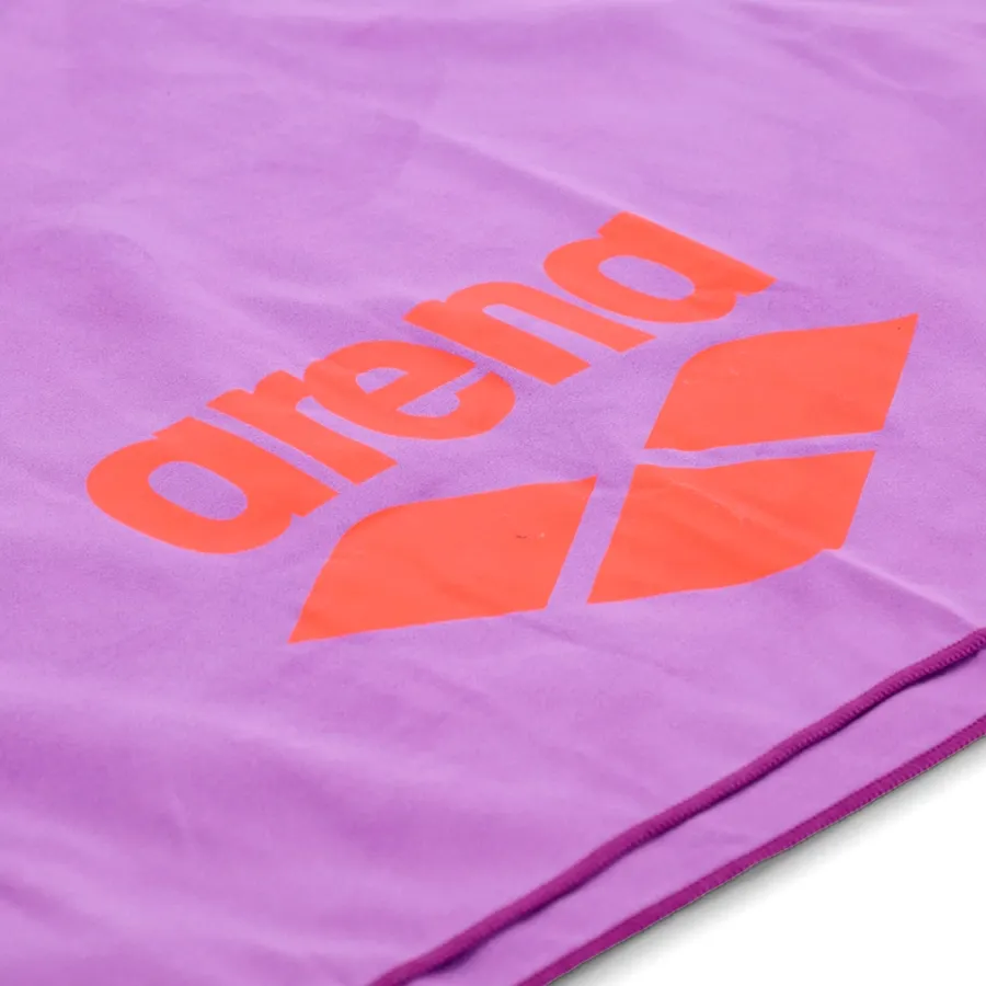 Imagen 1 de 3 de Toallon Arena Microfiber 930-LILA