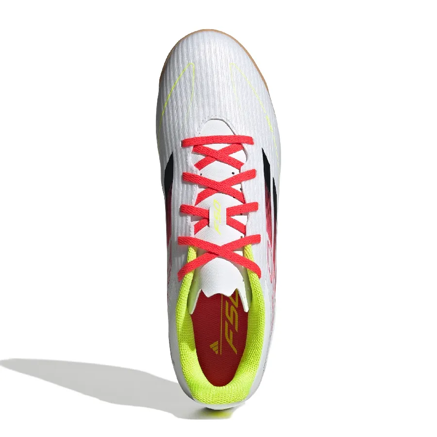 Imagen 3 de 7 de Botines adidas F50 Club In-BLANCO/NEGRO/ROJO