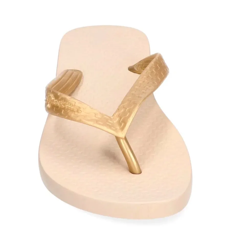 Imagen 3 de 5 de Ojotas Ipanema Classica Fem-BEIGE